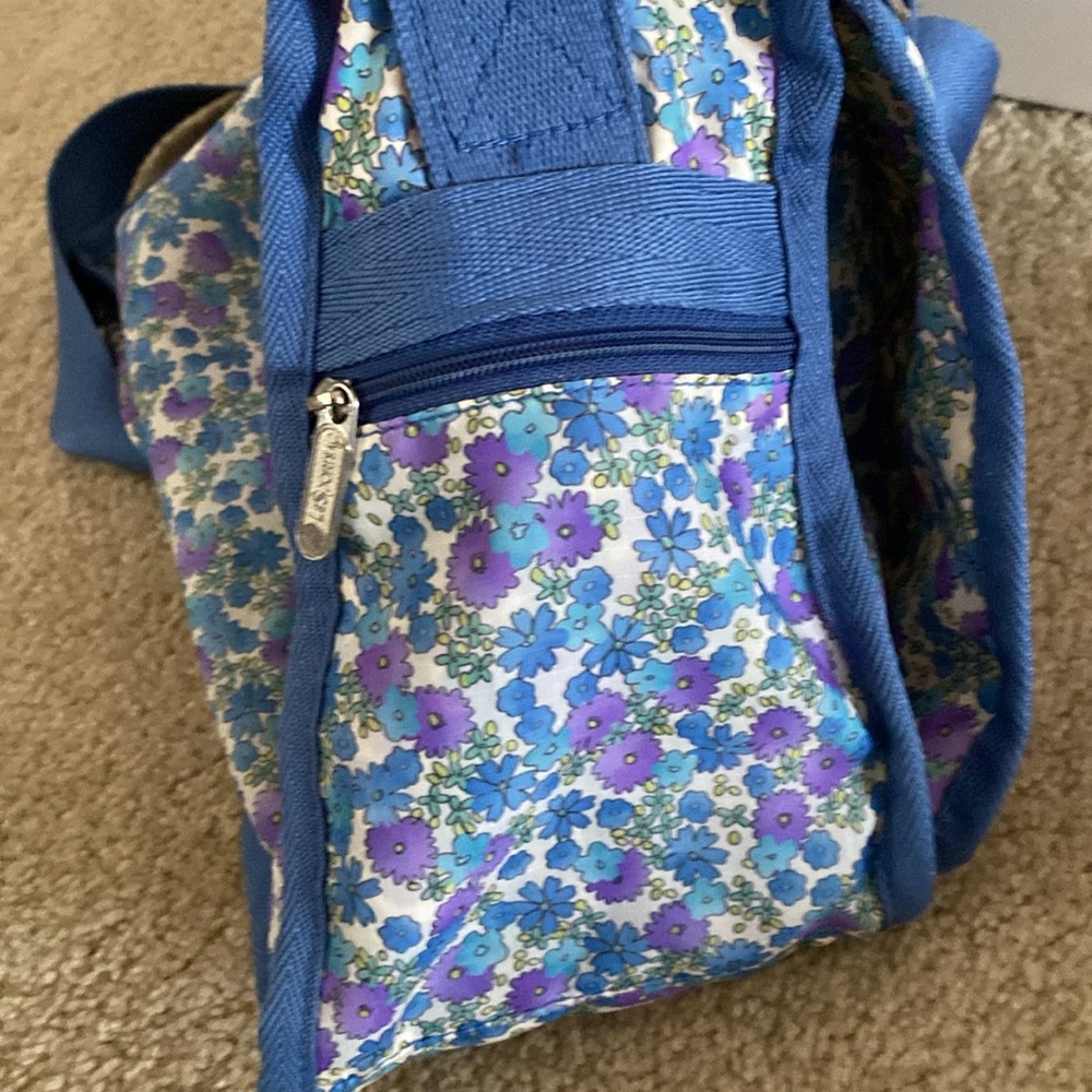 LeSportsac Messenger Bag - Picture 9 of 12